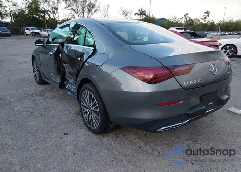 2025 Mercedes-Benz Cla 250 Coupe 4Matic from USA, damaged, VIN W1K5J4HB5SN553383